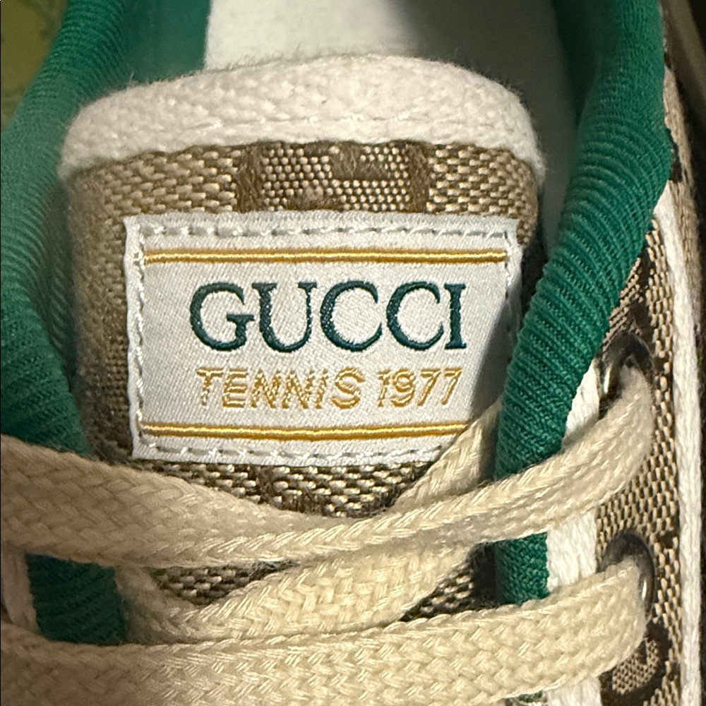 Gucci Men's Brown Sneakers with Red and Green Stripes - Picture 7 of 9